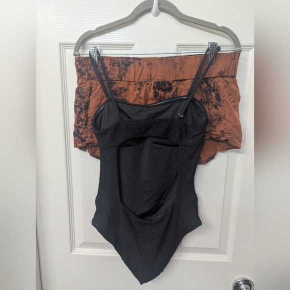 Black Textured Bodysuit with Orange Tie-Dye Shorts - Picture 6 of 8